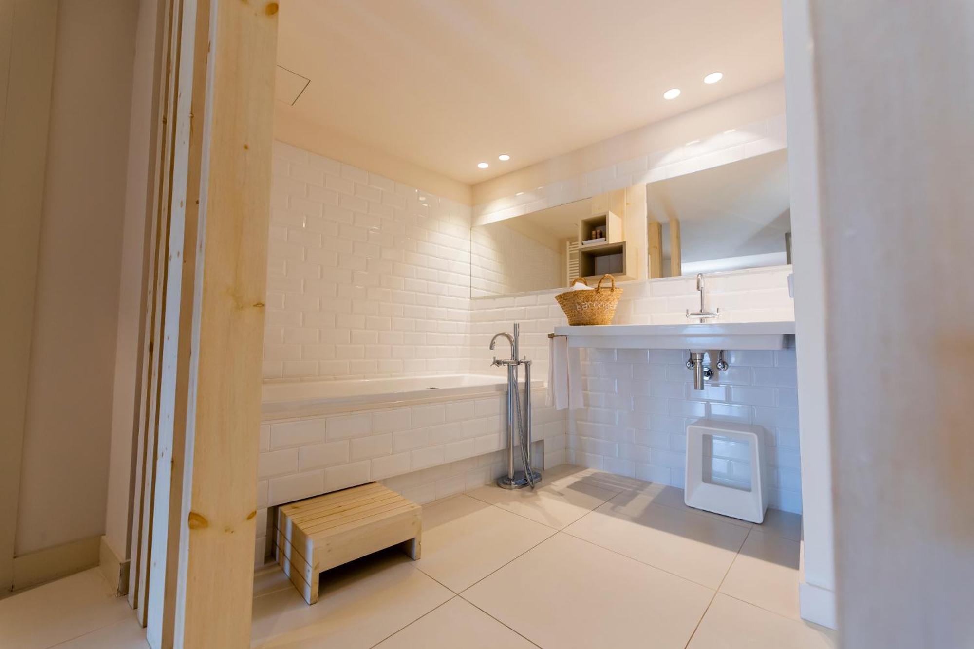 Tarongeta - Adults Only Cadaques